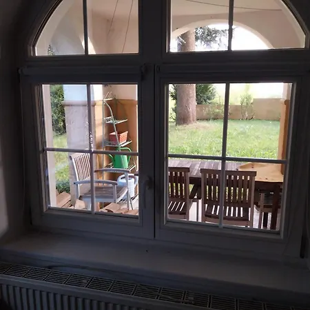 아파트 Mit Garten Ab 3 Naechte